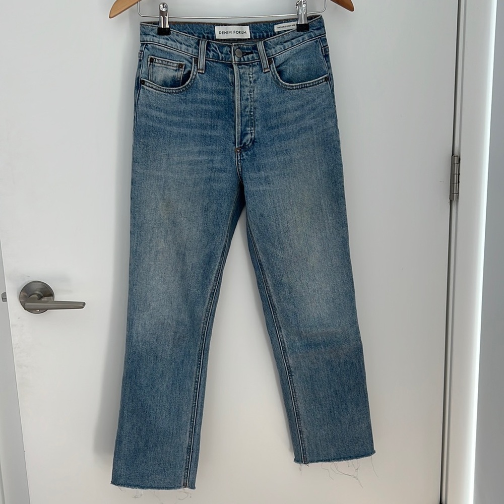 Denim Forum Arlo high rise straight L28. Medium wash denim.
